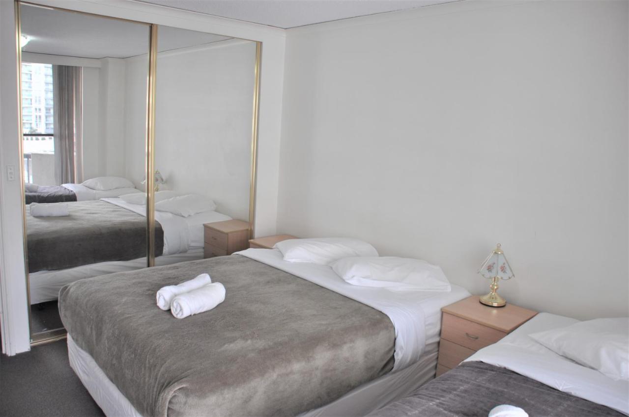 Accommodation Sydney - Kent Street Sydney Cbd Top Floor 2 Bedroom Apartment With Balcony Eksteriør billede